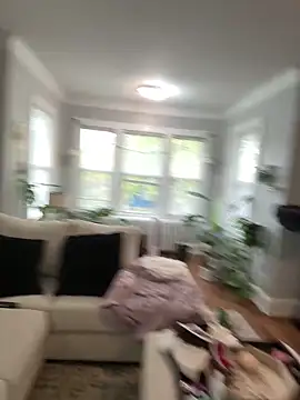 Snapshot of LoveShae_ chatting on October 17, 2025, 4:20 pm LoveShae online show from October 17, 2025, 4:20 pm