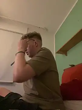 jungxSHxboy online show from April 29, 2026, 11:22 pm