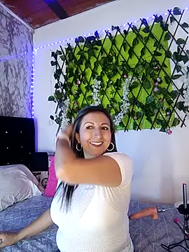 any mour online show from October 15, 2025, 4:48 pm