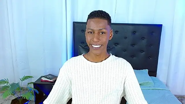 maiki18  online show from March 3, 2026, 8:49 pm