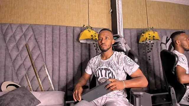 JamesParck online show from March 30, 2026, 10:33 pm