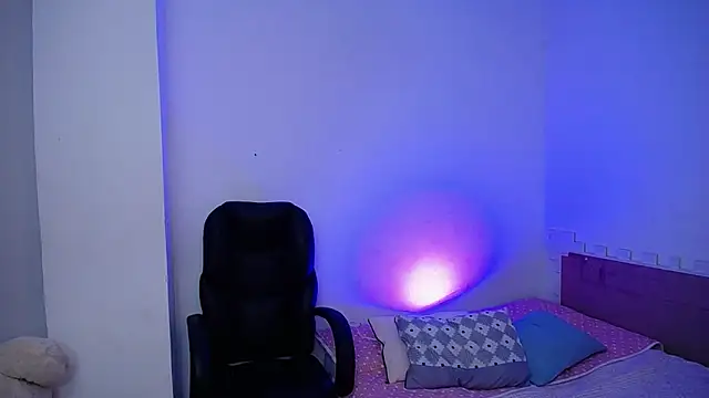 keelly richaardson1 online show from February 23, 2025, 10:20 pm