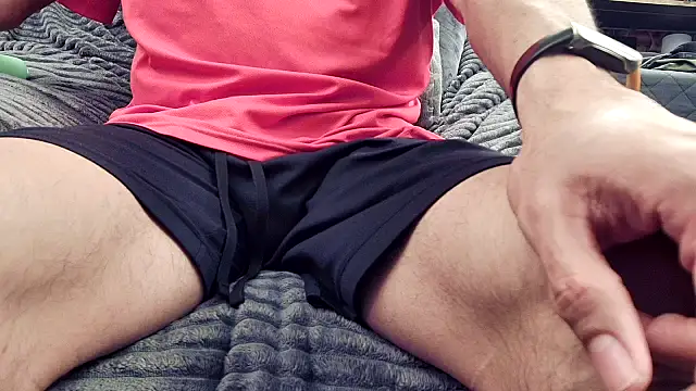 Snapshot of ClampMaster chatting on February 22, 2026, 12:24 am ClampMaster online show from February 22, 2026, 12:24 am