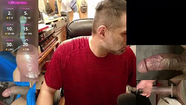 Snapshot of ClampMaster chatting on March 22, 2025, 12:49 am ClampMaster online show from March 22, 2025, 12:49 am