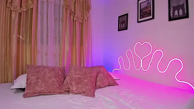 Snapshot of sara_ander9107 chatting on November 20, 2025, 10:49 am sara ander9107 online show from November 20, 2025, 10:49 am