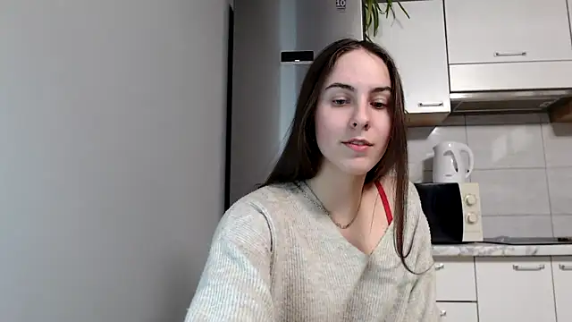 Snapshot of SierraSky_ chatting on February 11, 2025, 6:11 pm SierraSky online show from February 11, 2025, 6:11 pm
