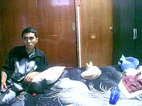 jperezofficial1 online show from September 11, 2025, 8:03 am