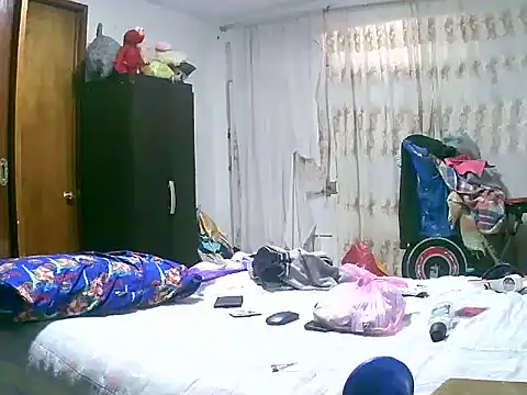 jperezofficial1 online show from September 9, 2025, 4:55 am