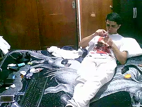 jperezofficial1 online show from September 14, 2025, 8:26 am