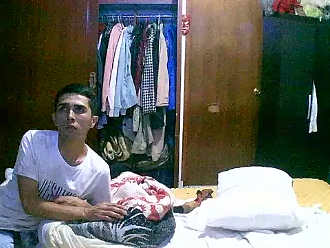 jperezofficial1 online show from September 10, 2025, 8:13 am