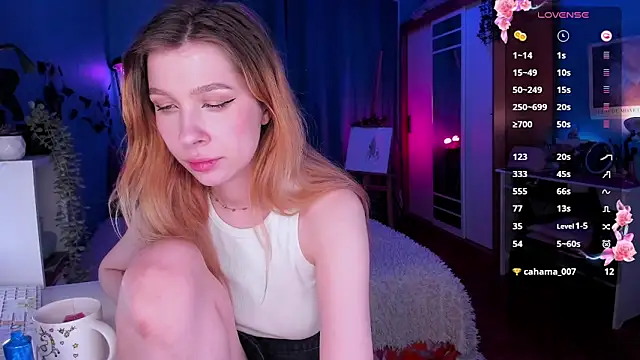 tenderdreams online show from March 14, 2025, 5:57 pm