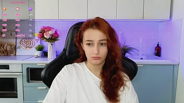 Snapshot of Sinty_Noria chatting on July 2, 2026, 1:06 am Sinty Noria online show from July 2, 2026, 1:06 am