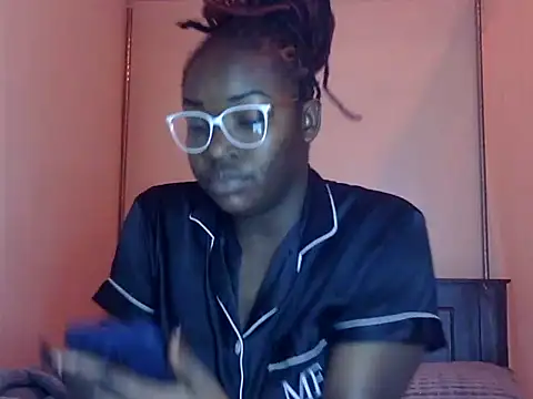 Sexy racy rebel  online show from March 14, 2026, 9:15 am