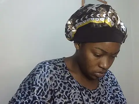 Sexy racy rebel  online show from October 31, 2025, 3:36 am