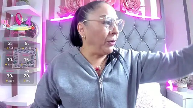 Gina Myers online show from October 19, 2025, 12:52 pm