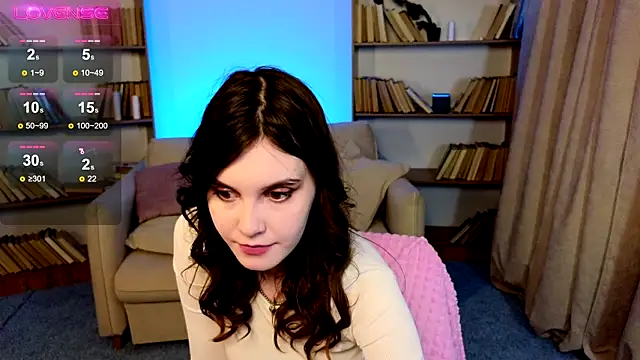 SusieMorris online show from February 18, 2025, 4:37 am