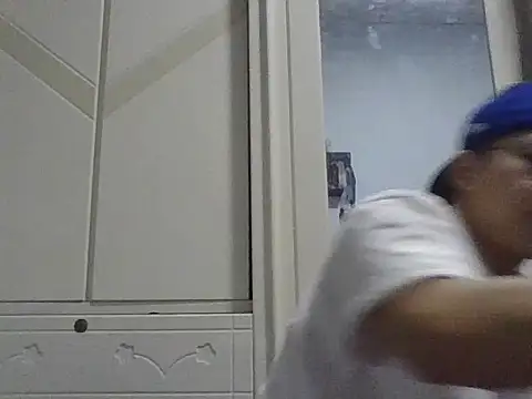 Snapshot of ZHIIz chatting on March 14, 2026, 1:06 pm ZHIIz online show from March 14, 2026, 1:06 pm