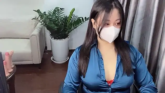 Bamboo Swetie online show from June 8, 2026, 3:45 pm