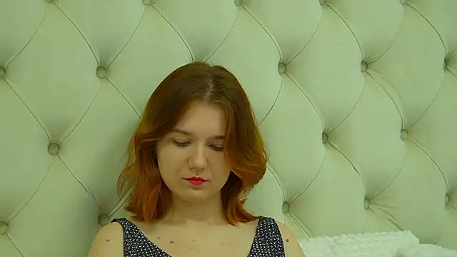 LessySmith online show from November 30, 2025, 5:03 pm