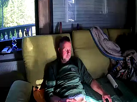 Hornybiboy66 online show from April 29, 2026, 4:33 pm