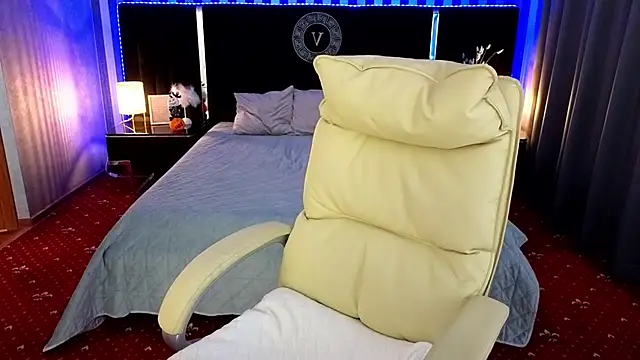 Lexi Si online show from October 30, 2025, 7:06 am