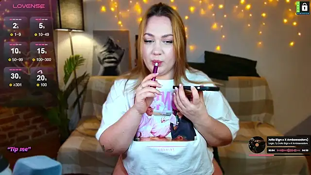 -LinaLove- online show from February 14, 2025, 8:15 pm