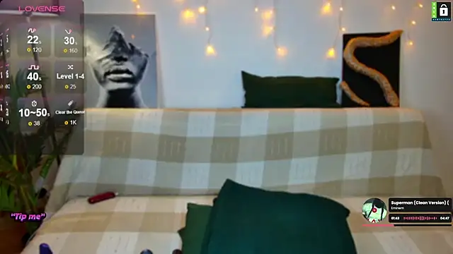 -LinaLove- online show from February 12, 2025, 6:40 pm