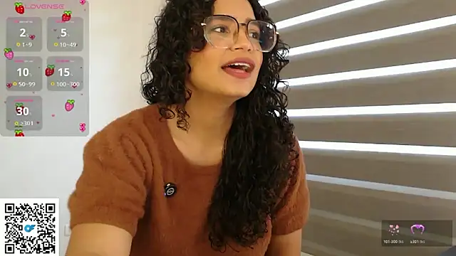 cinnamon rosa online show from February 1, 2026, 2:48 pm