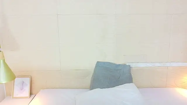 Shamiraa moore online show from October 8, 2025, 7:58 pm