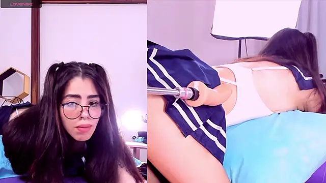 Emma  Erotic online show from March 18, 2025, 11:20 pm