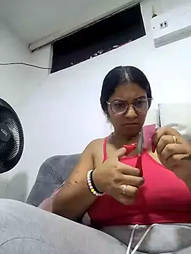 Sofythom1 online show from October 25, 2025, 1:38 am