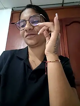 Sofythom1 online show from March 21, 2026, 4:46 am