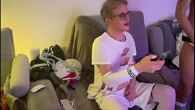 swissMen DE online show from December 5, 2025, 9:19 am