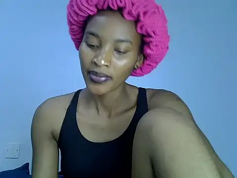 cute-alexis online show from September 26, 2025, 9:43 pm