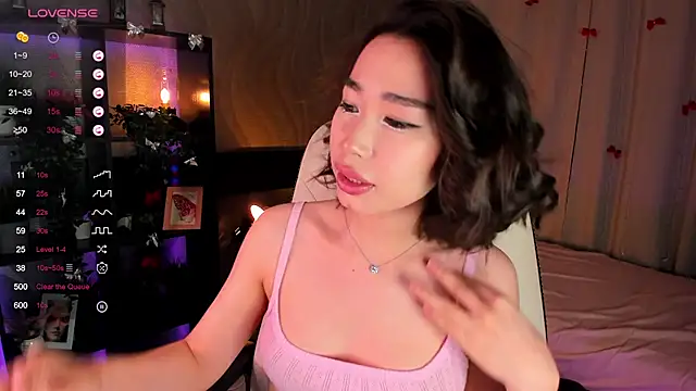 Snapshot of sensualily chatting on February 7, 2026, 4:15 pm sensualily online show from February 7, 2026, 4:15 pm