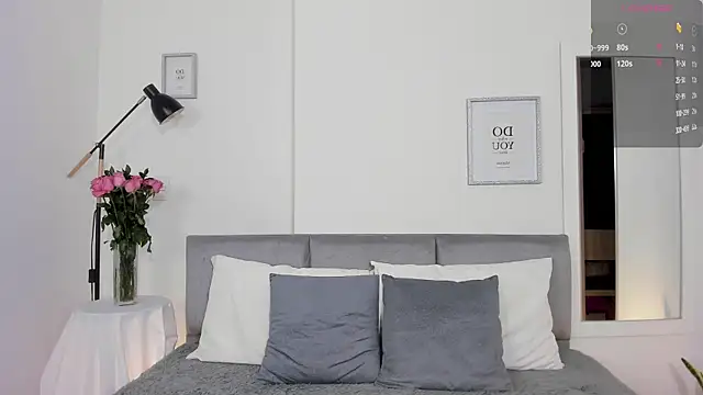 Hannaos online show from November 19, 2025, 11:10 am