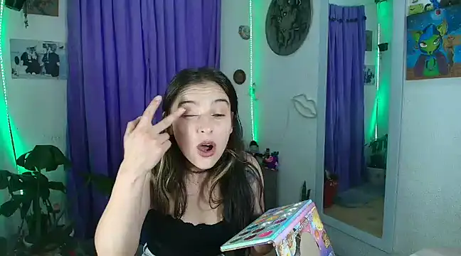 Violeta Arnau online show from January 29, 2025, 11:51 am