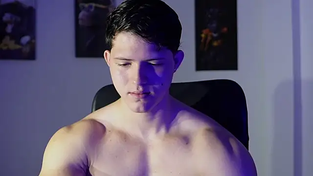 Hazzan Velez online show from December 15, 2025, 4:46 pm