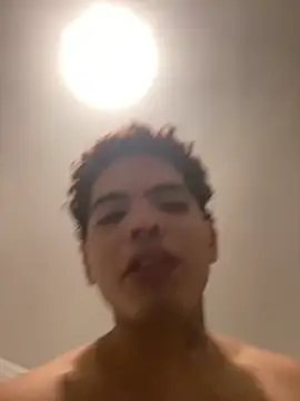 RDbruto online show from February 8, 2025, 11:02 pm