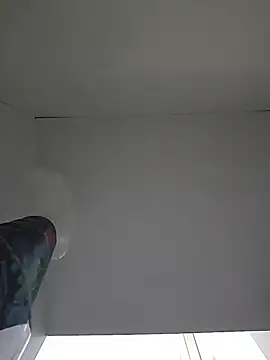 Maryo0001 online show from April 18, 2026, 6:49 am