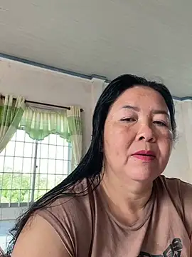 Snapshot of NDith chatting on March 22, 2025, 12:49 am NDith online show from March 22, 2025, 12:49 am