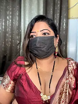 Oh-Monika online show from October 8, 2025, 4:51 pm