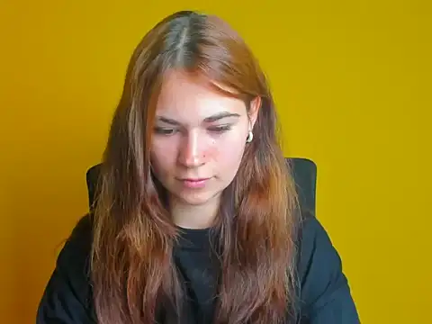 Loon Amore online show from October 3, 2025, 6:04 am