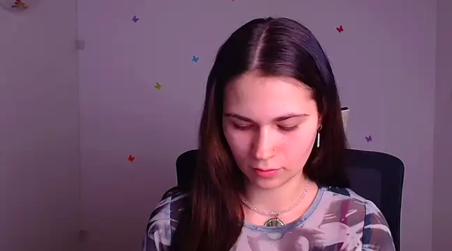 Loon Amore online show from February 26, 2025, 8:04 pm