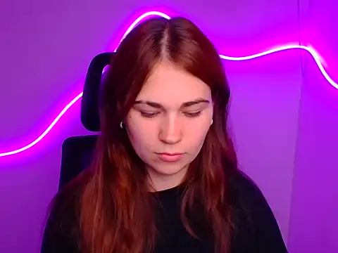 Loon Amore online show from October 6, 2025, 5:41 am