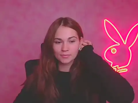 Loon Amore online show from September 11, 2025, 6:13 am