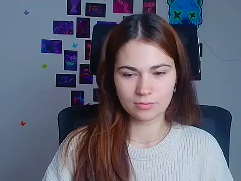 Loon Amore online show from November 23, 2025, 6:34 am