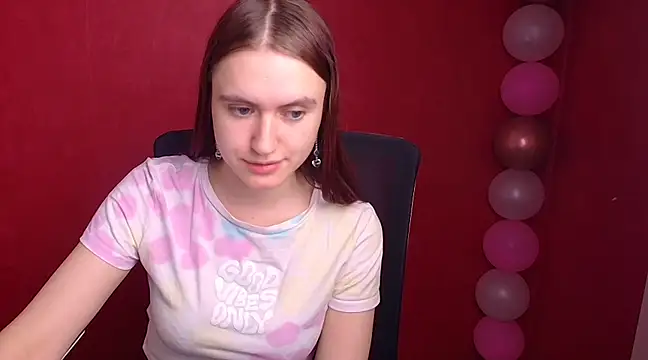 Gabriellagirl online show from February 19, 2025, 7:48 pm