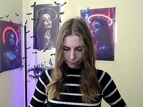 StrangerGi online show from October 4, 2025, 6:04 am