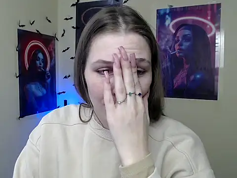 Snapshot of StrangerGi chatting on February 8, 2026, 7:06 am StrangerGi online show from February 8, 2026, 7:06 am